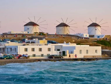 Δήμαρχος Μυκόνου: «Χρειαζόμαστε σχολεία και όχι καζίνο στο νησί»